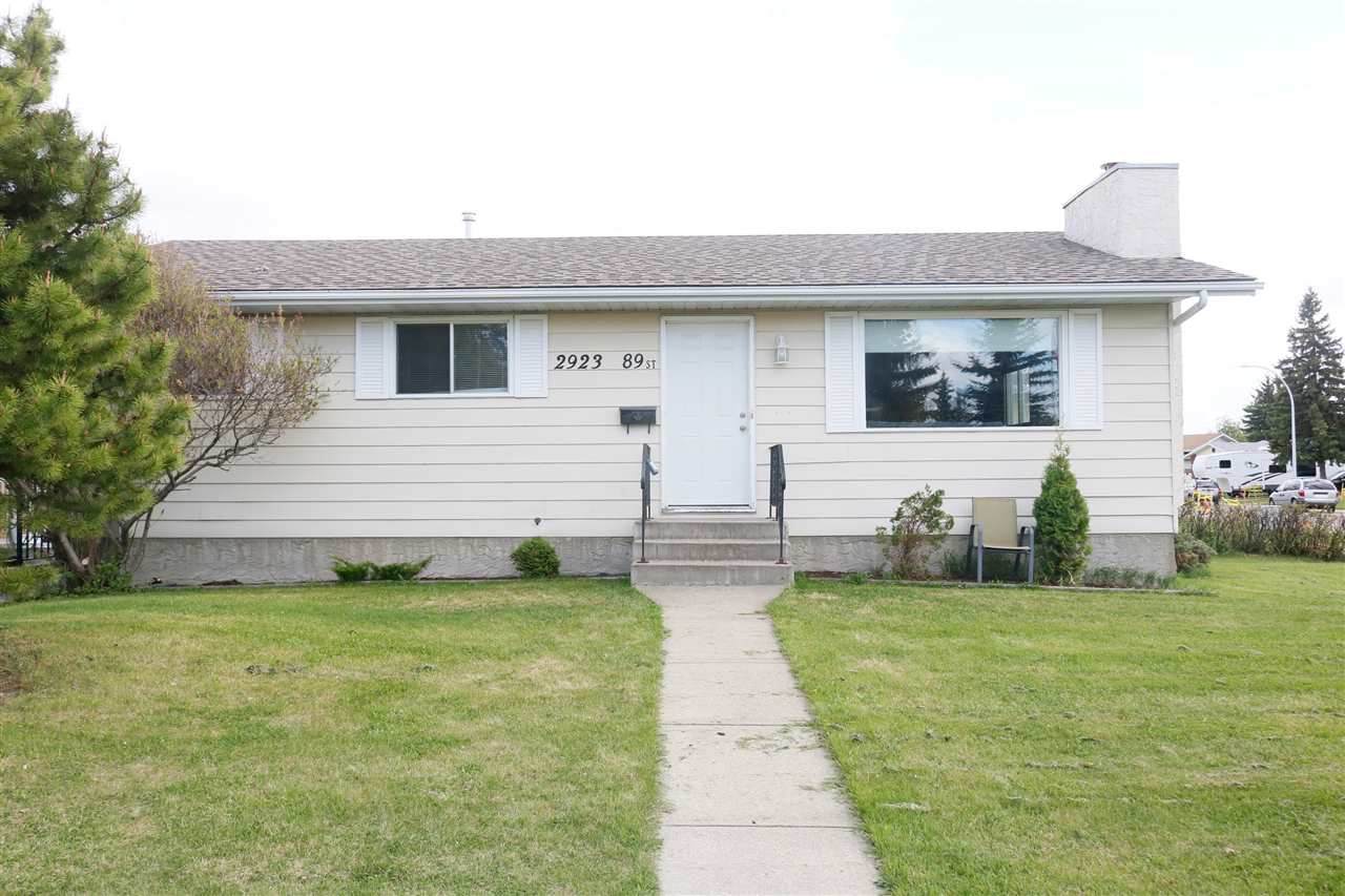 2923 89 Street - Photo 1