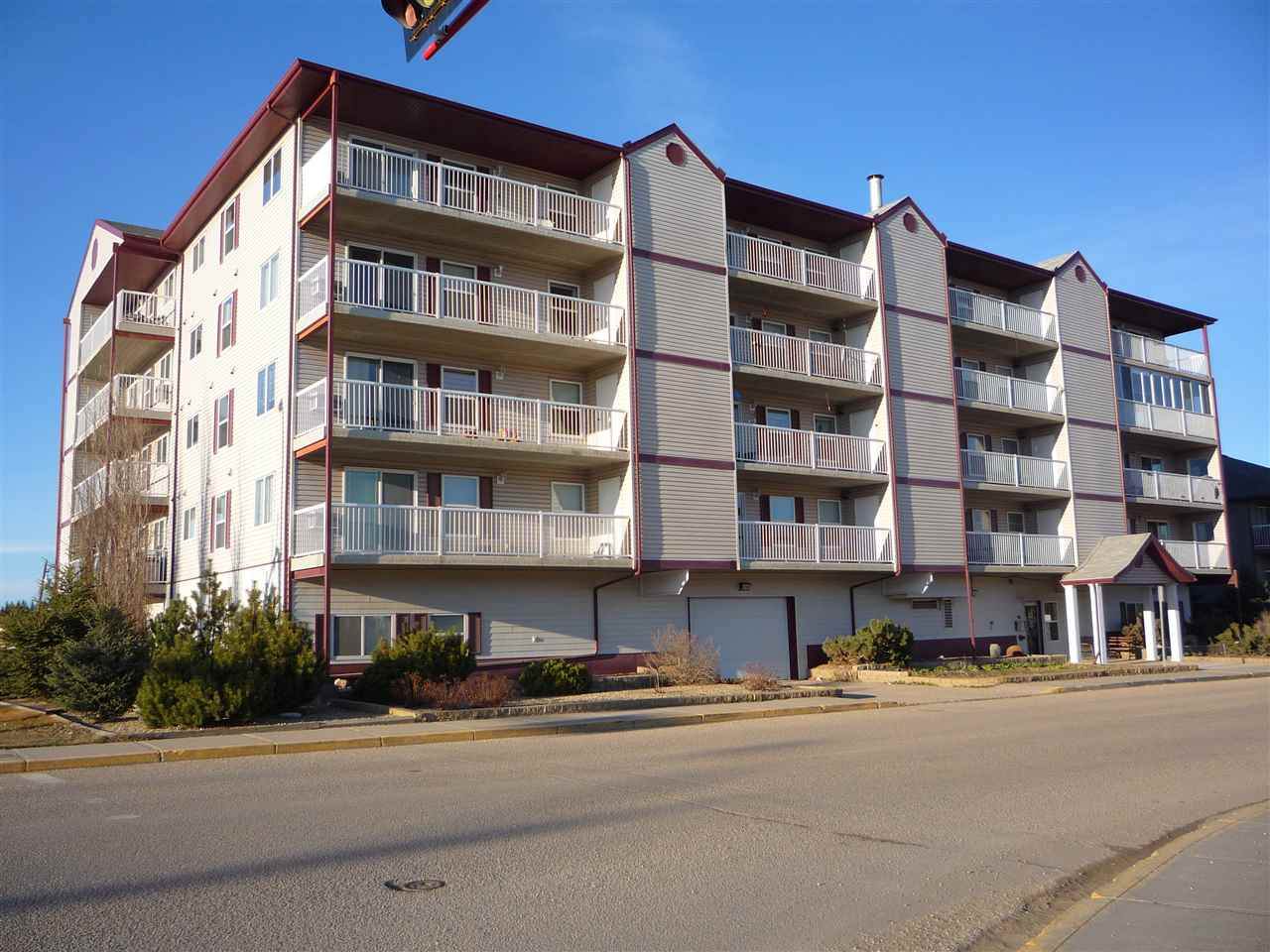 402 4900 54 Avenue - Photo 1