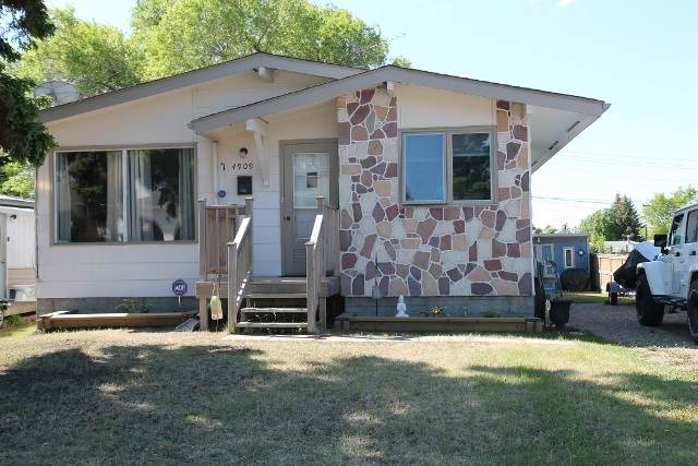 4909 54 Avenue - Photo 1