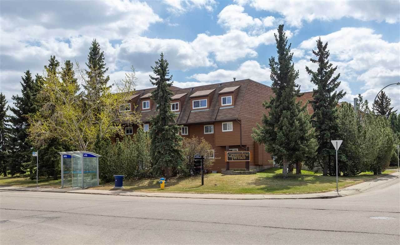 5981 40 Avenue - Photo 1