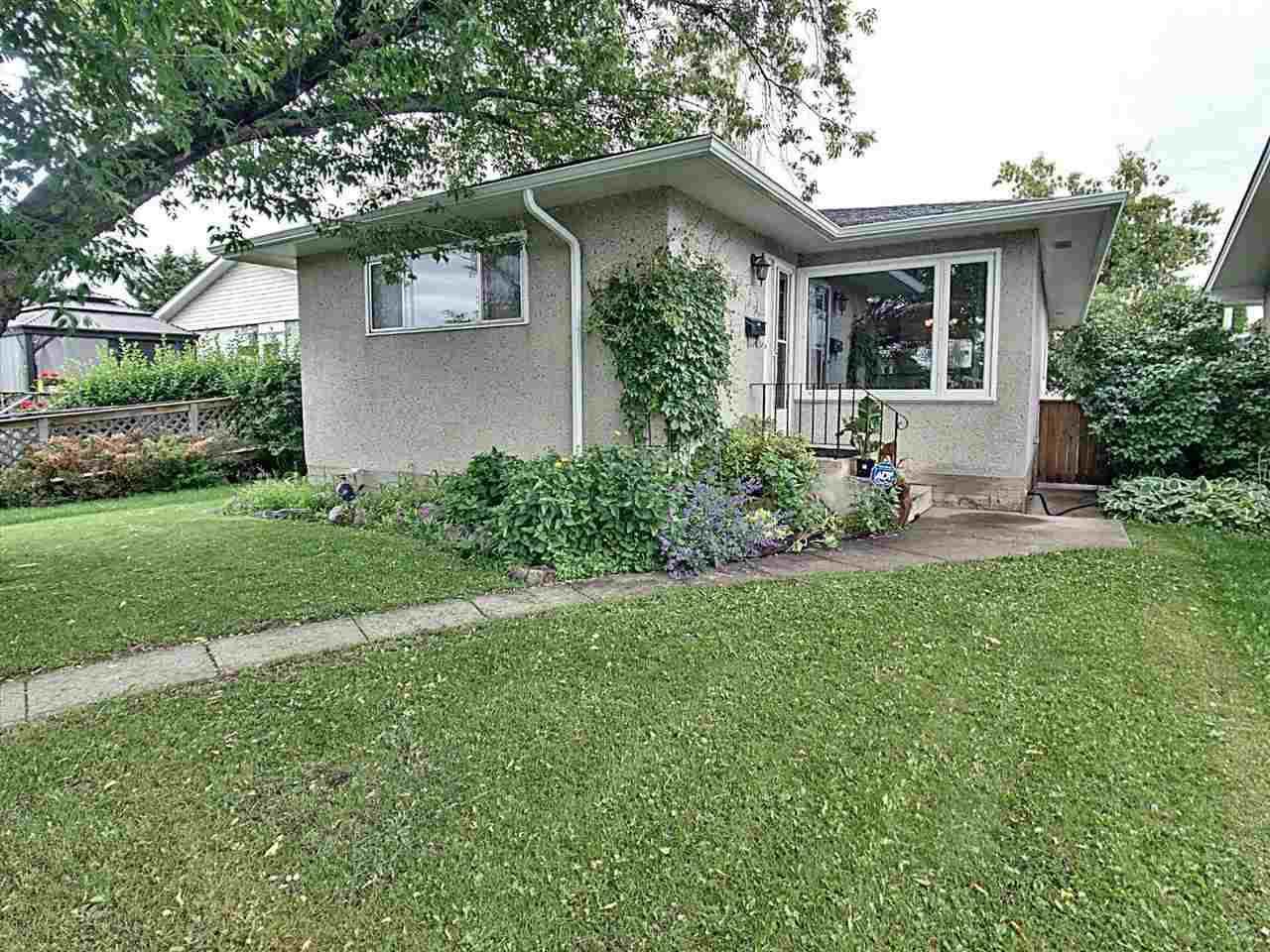 13535 113 Street - Photo 1