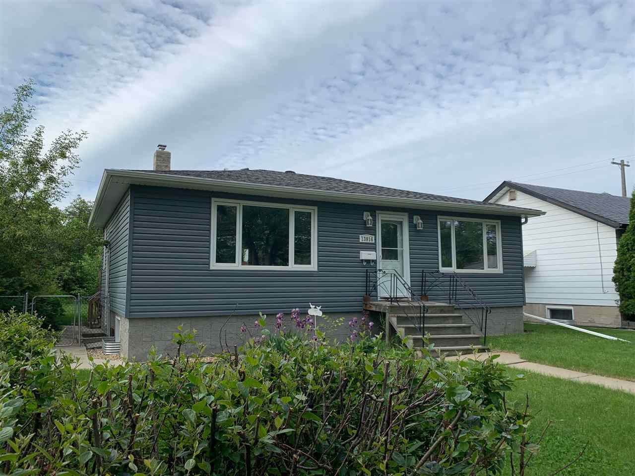 13916 109 Avenue - Photo 1