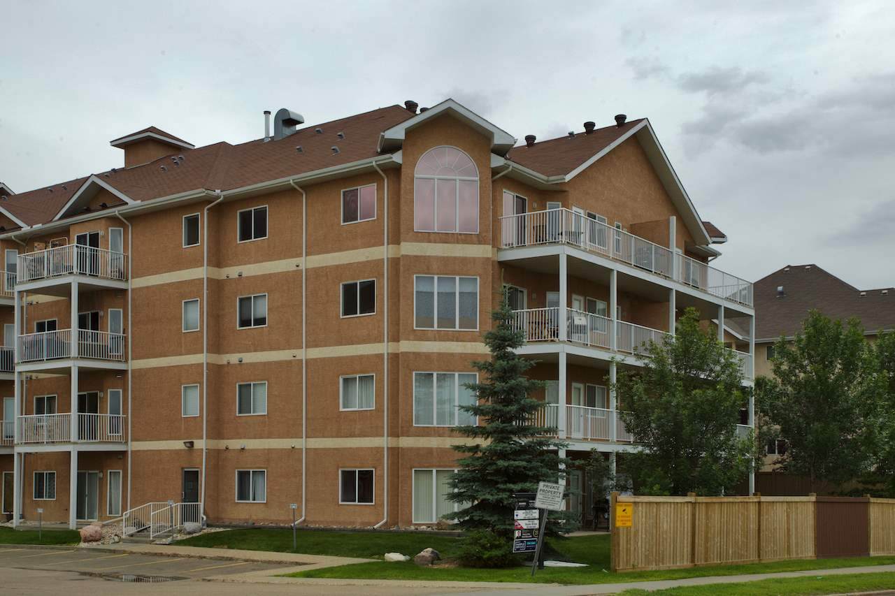 408 4304 139 Avenue - Photo 1