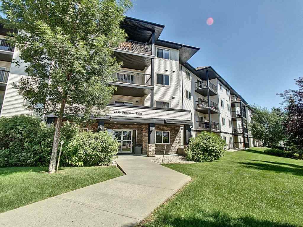 338 2436 Guardian Road - Photo 1