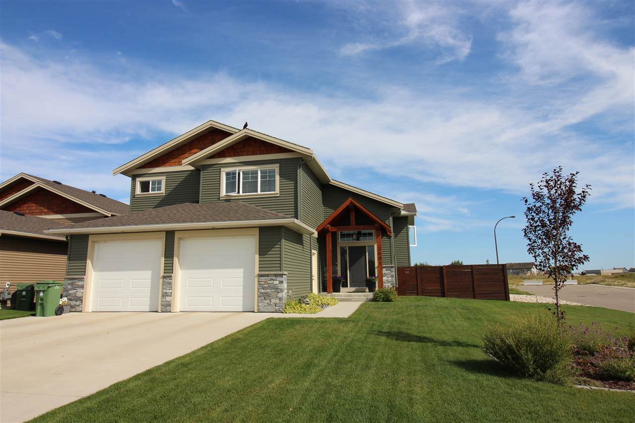 3601 39 Avenue - Photo 1
