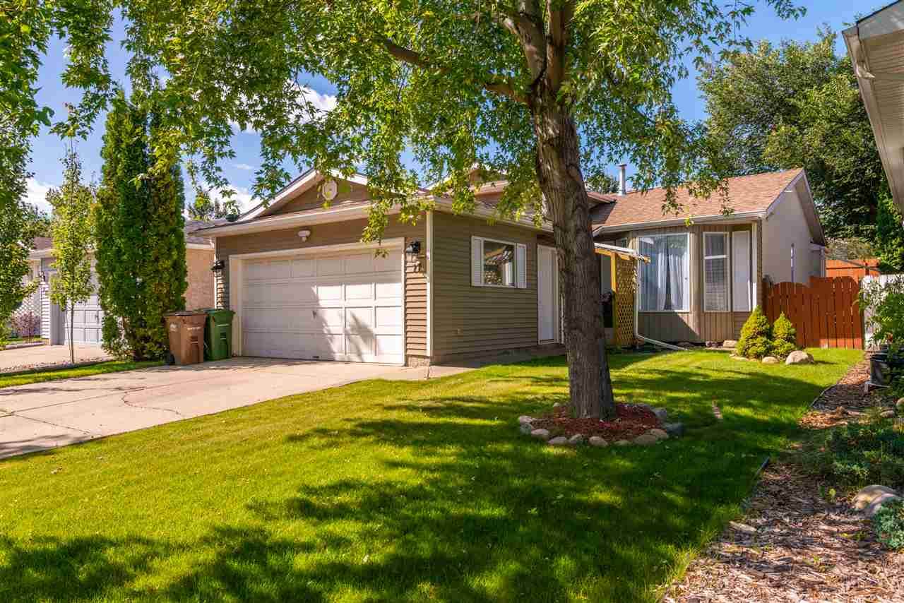 17 Dayton Crescent - Photo 1