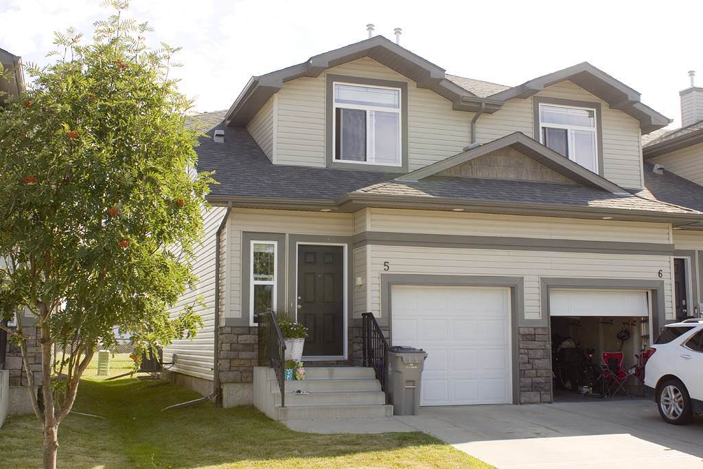 5 9511 102 Avenue - Photo 1