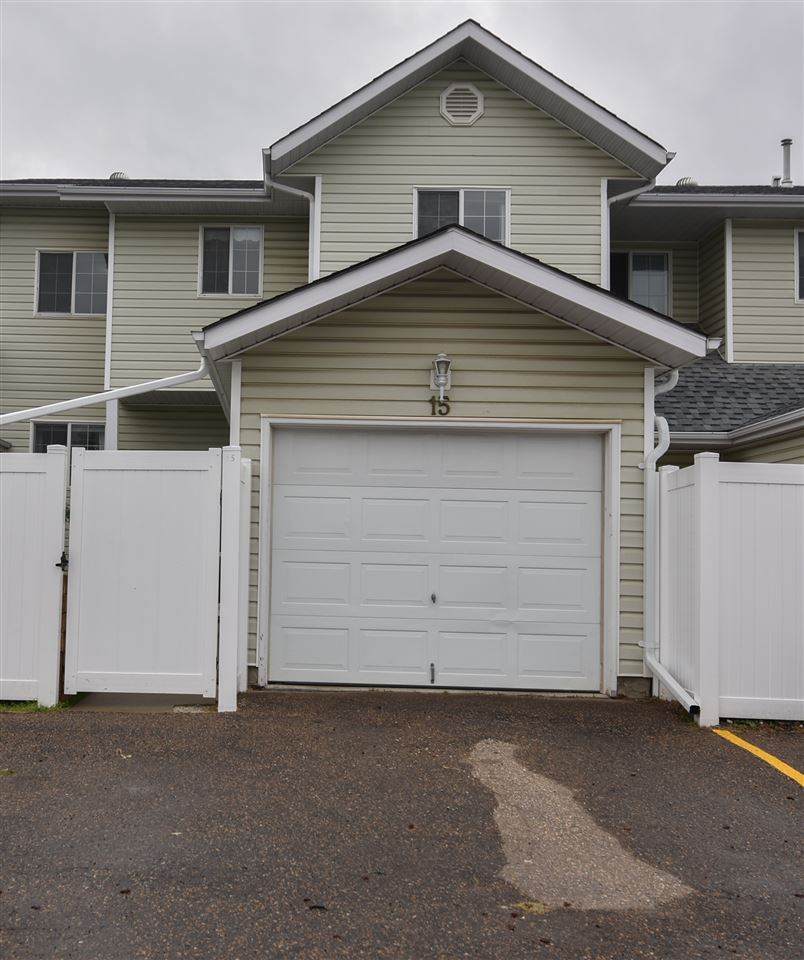 15 8203 160 Avenue - Photo 1