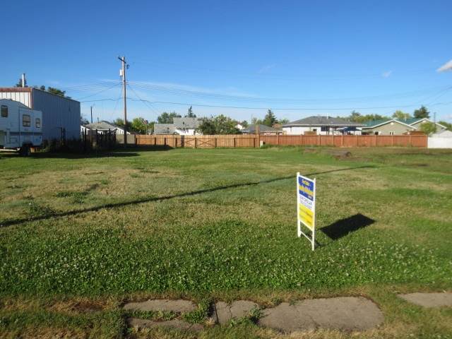 4916 47 Avenue - Photo 1