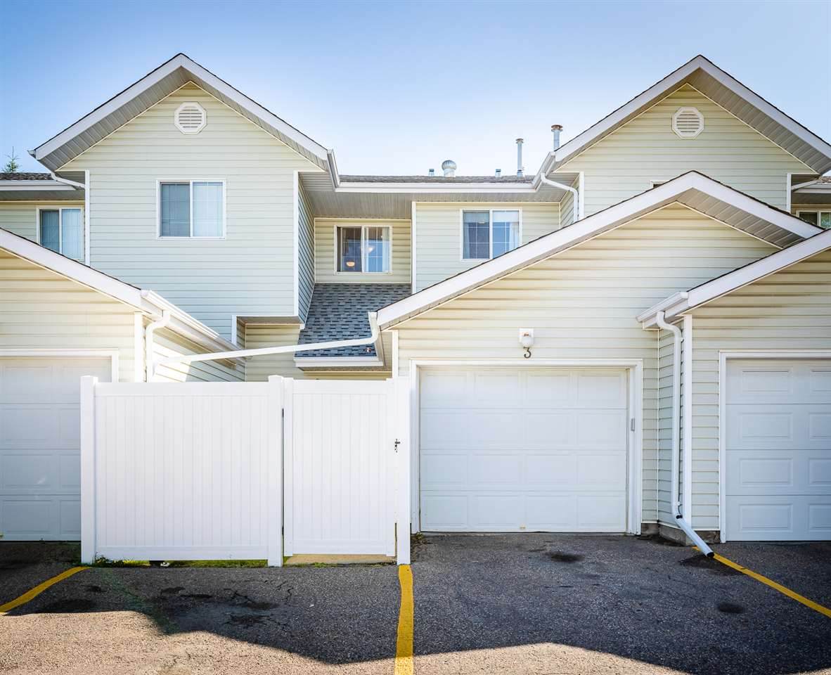 3 8203 160 Avenue - Photo 1