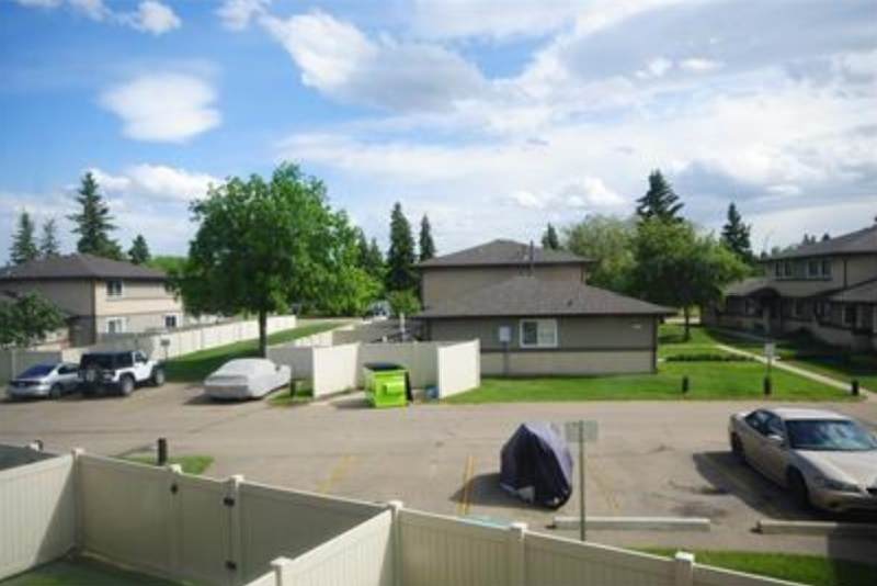 105 8930 99 Avenue - Photo 1
