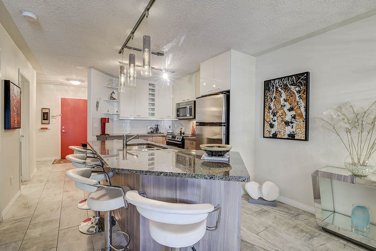 206 12028 103 Avenue - Photo 1