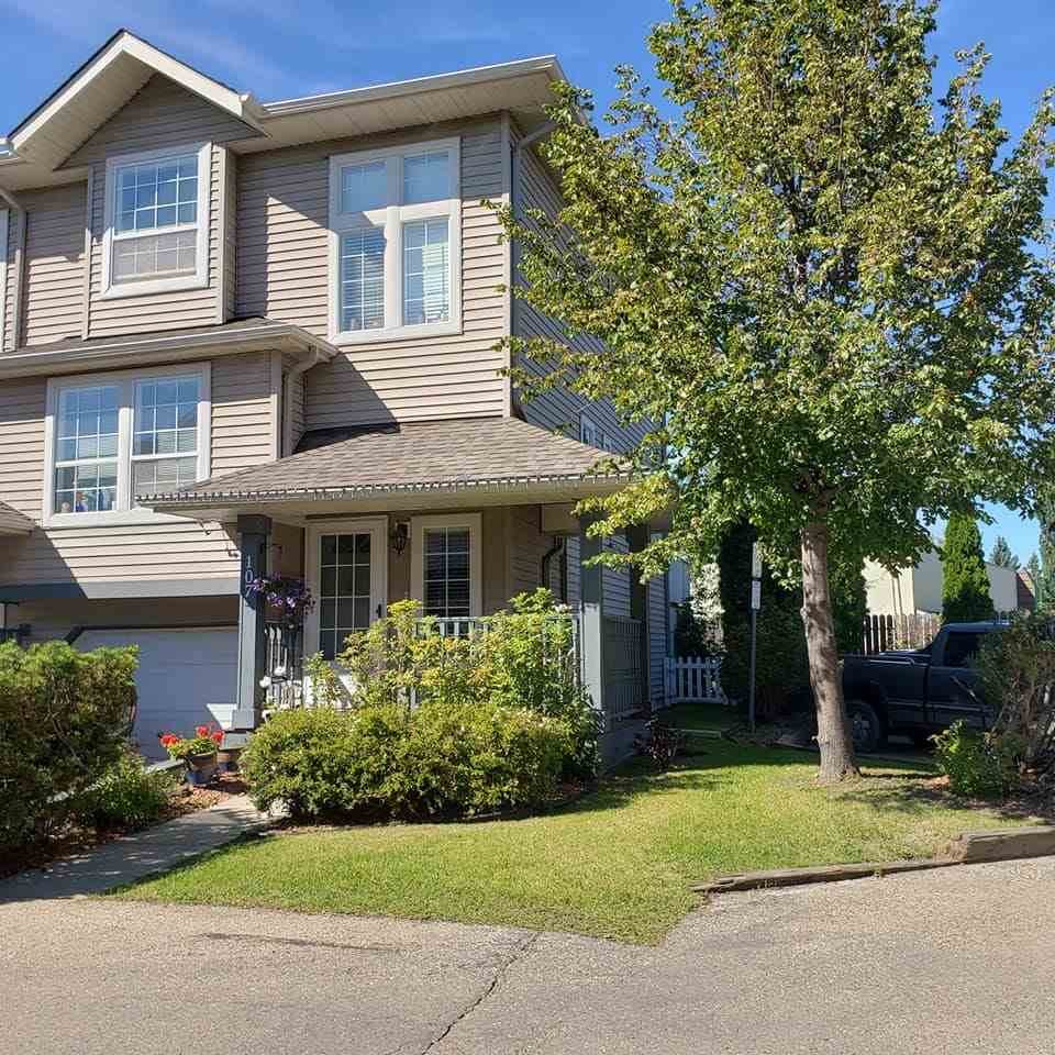 107 4415 South Park Drive - Photo 1