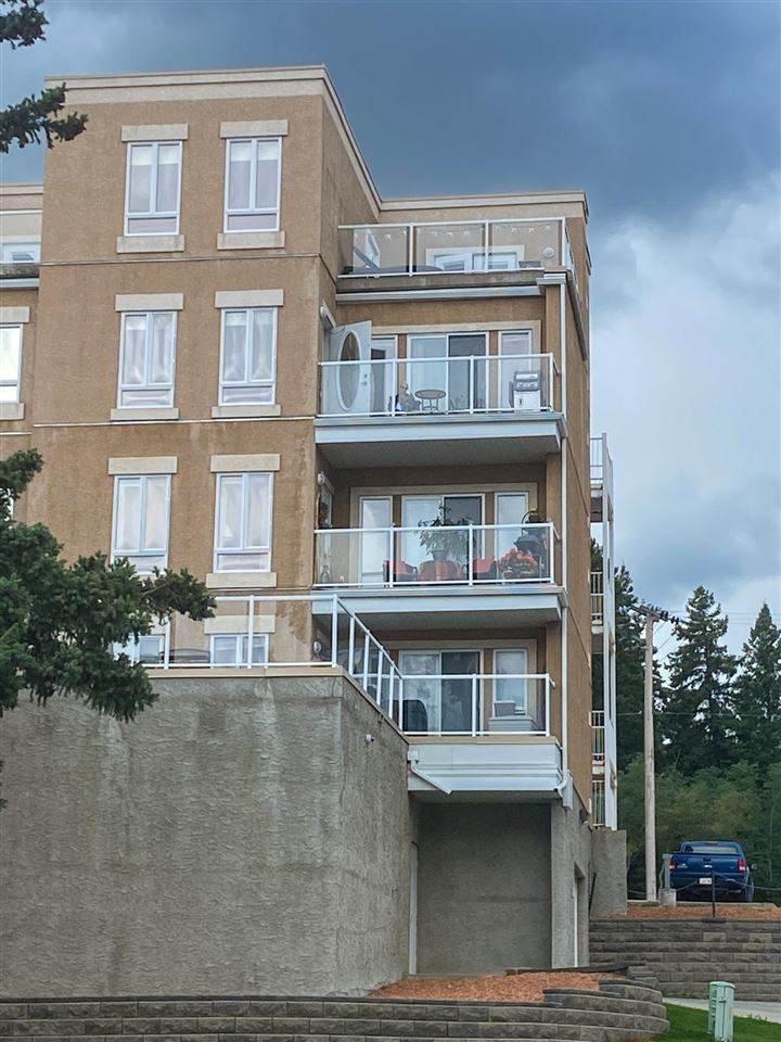401 802 12 Street - Photo 1
