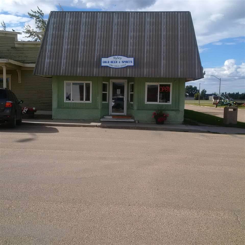5024 50 ST - Photo 1