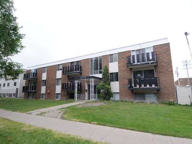 10640 111 Street - Photo 1