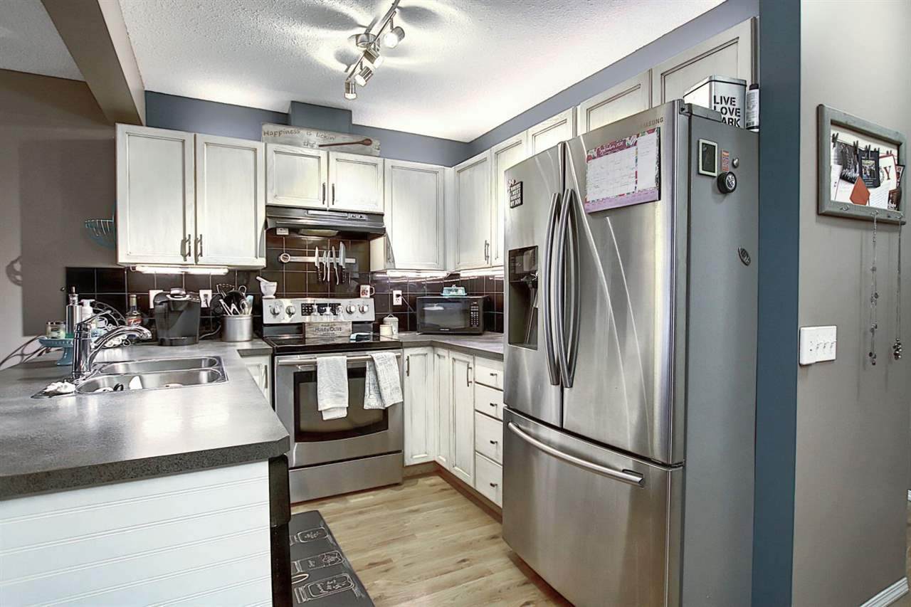 66 230 Edwards Drive - Photo 1