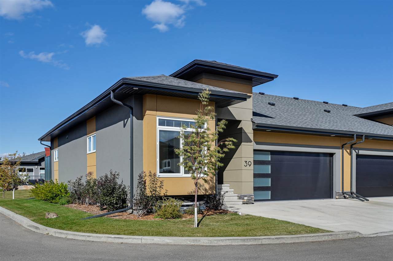 39 4517 190A Street - Photo 1