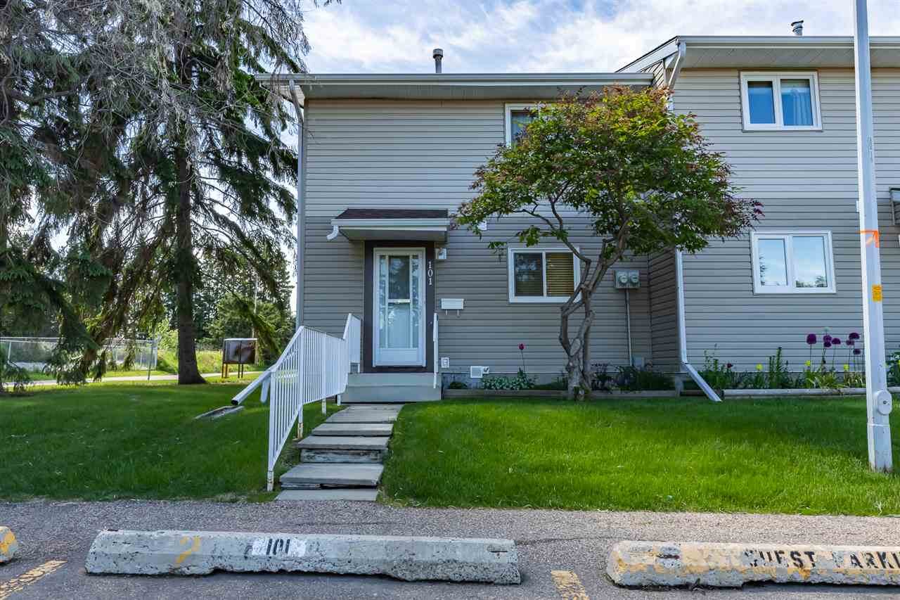 101 Spruce Glen - Photo 1