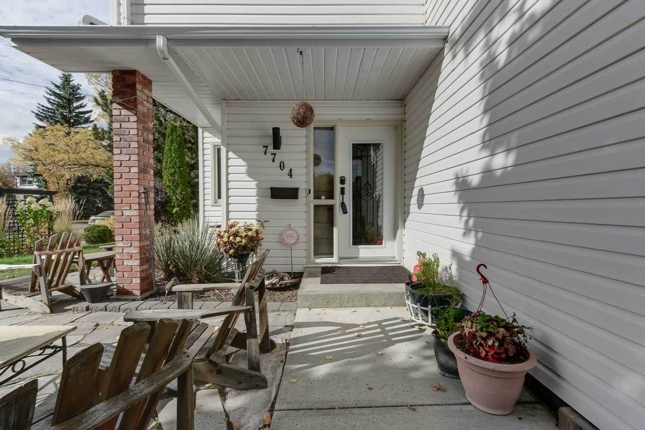 7704 89 Street - Photo 1