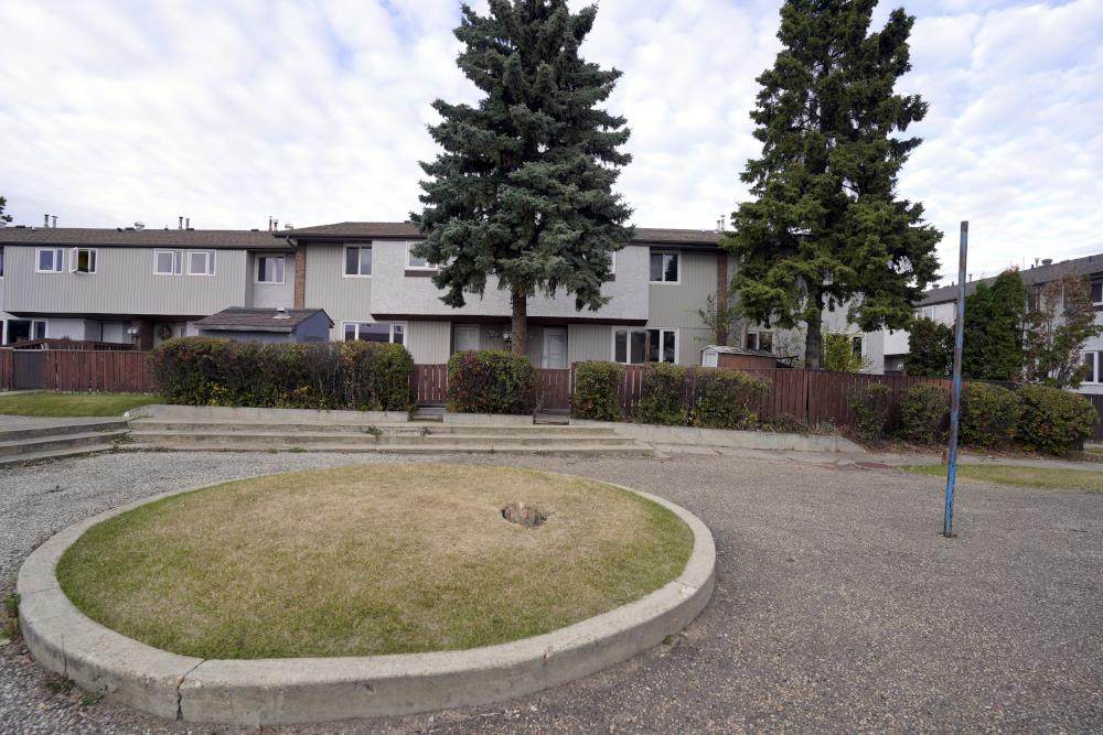 2 14310 80 Street - Photo 1