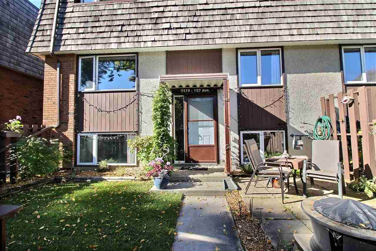 3319 107 Avenue - Photo 1