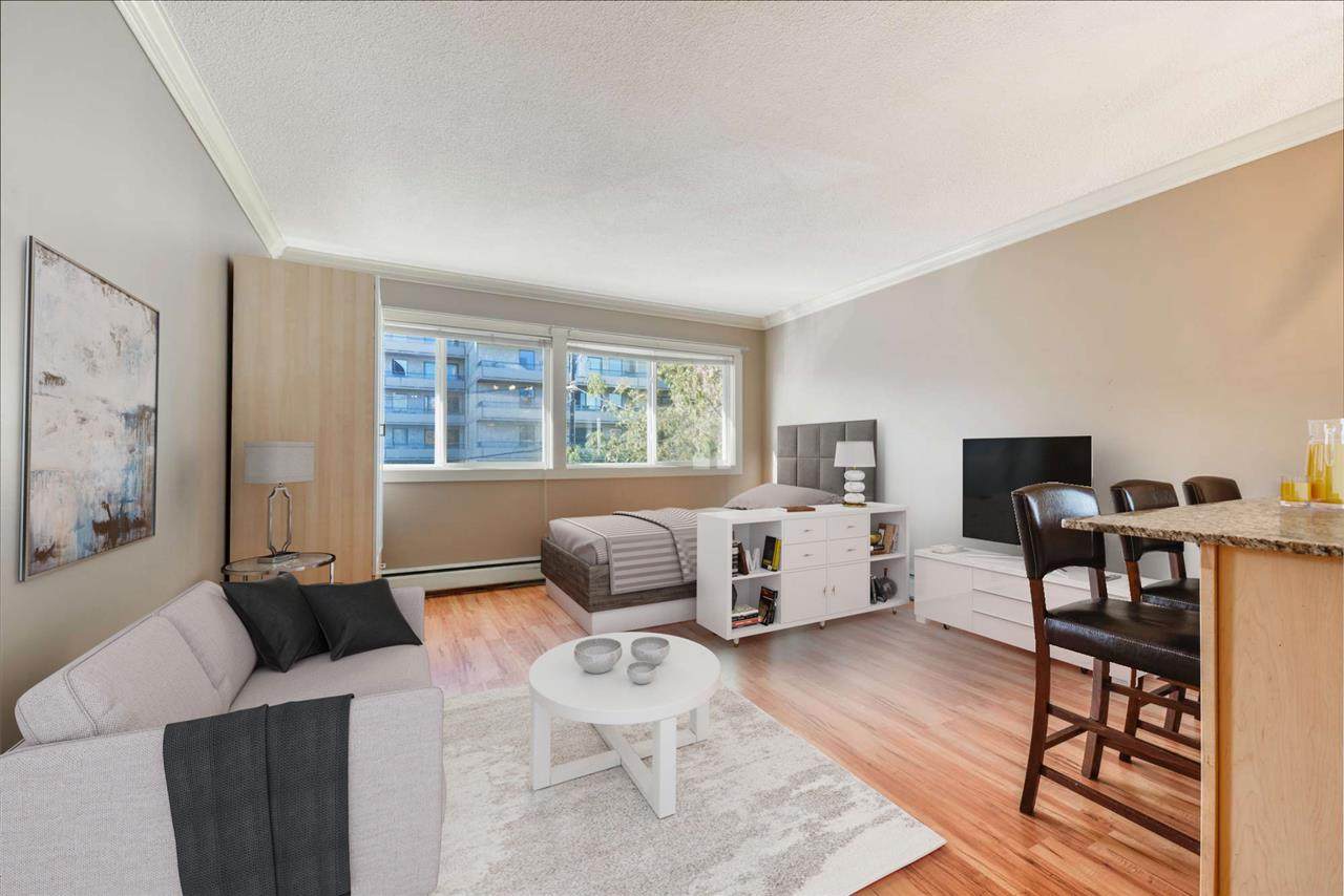 8 10172 113 Street - Photo 1