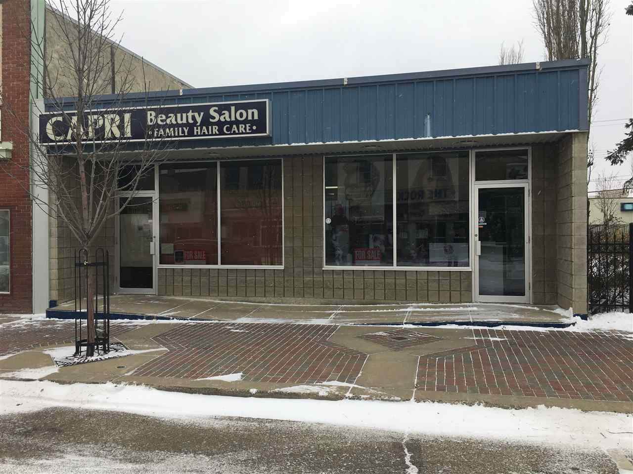 5015 50 ST - Photo 1