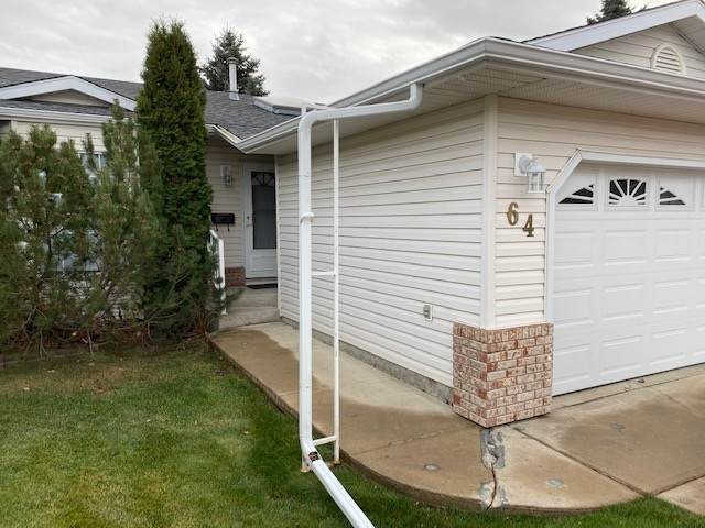 64 4410 52 Avenue - Photo 1