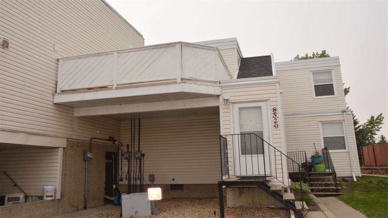 8520 38A Avenue - Photo 1
