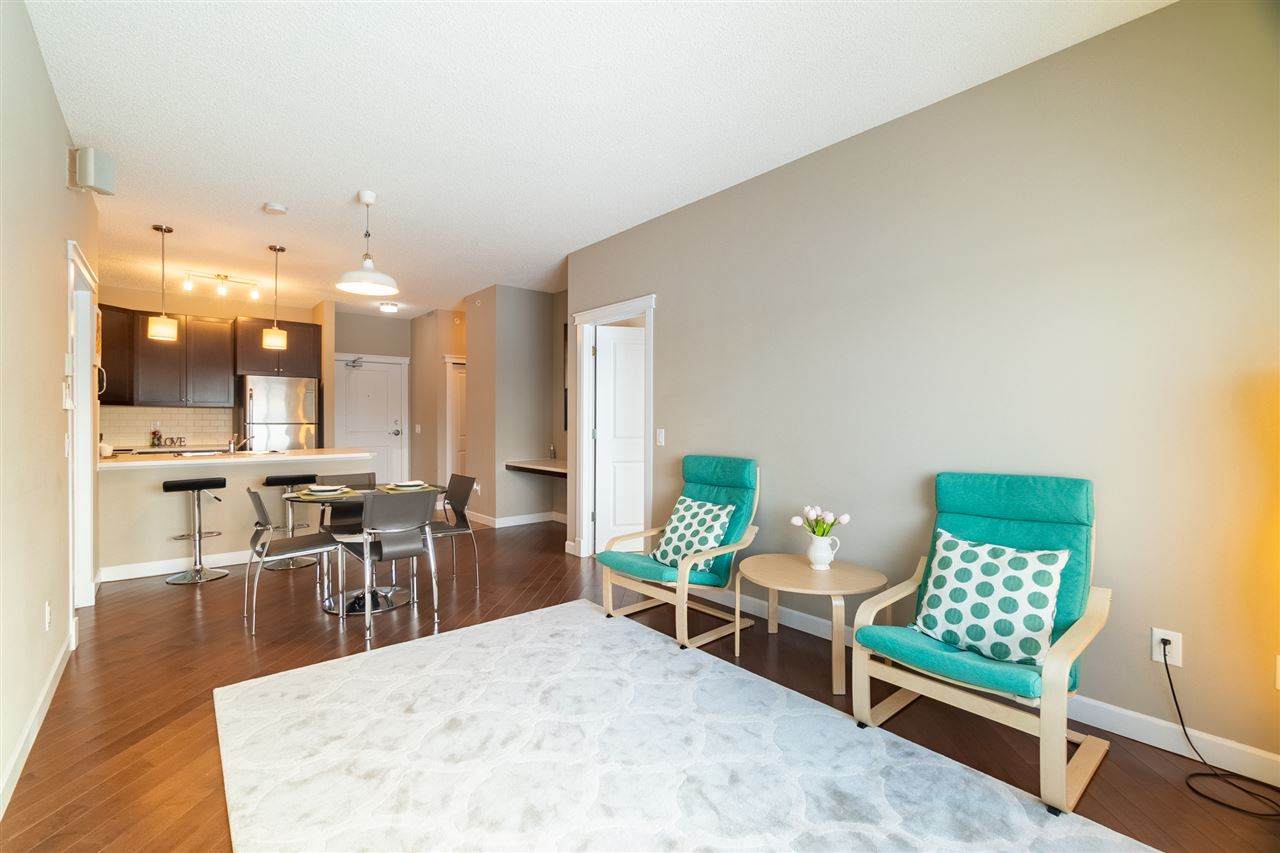 412 3715 Whitelaw Lane - Photo 1