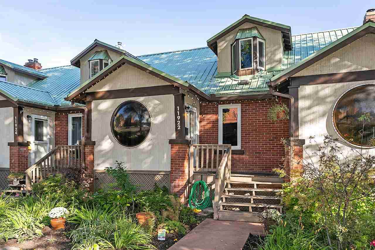 11922 102 Avenue - Photo 1