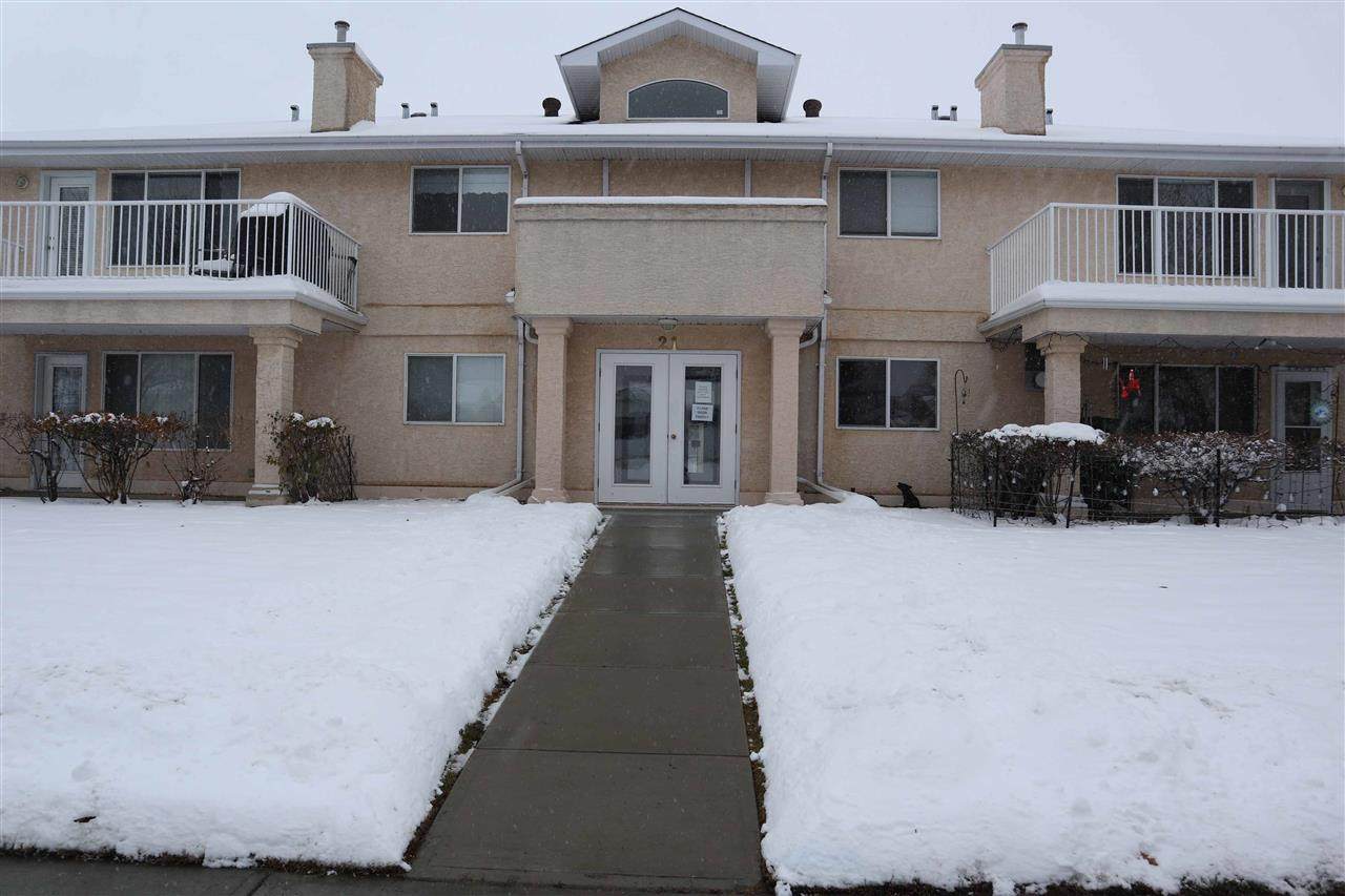 5 21 St. Lawrence Avenue - Photo 1