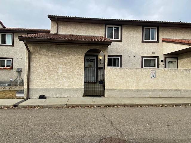 2936 36 Street - Photo 1