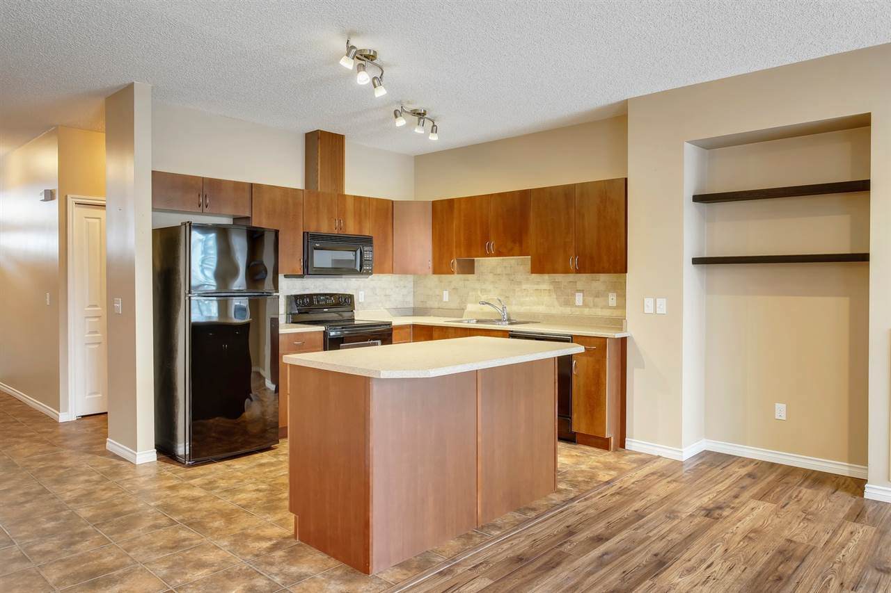 38 3010 33 Avenue - Photo 1