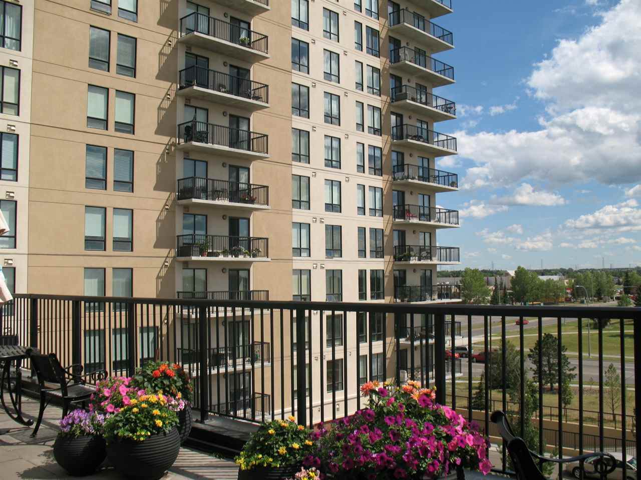 1004 6608 28 Avenue - Photo 1