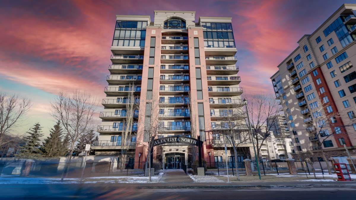 702 10319 111 Street - Photo 1