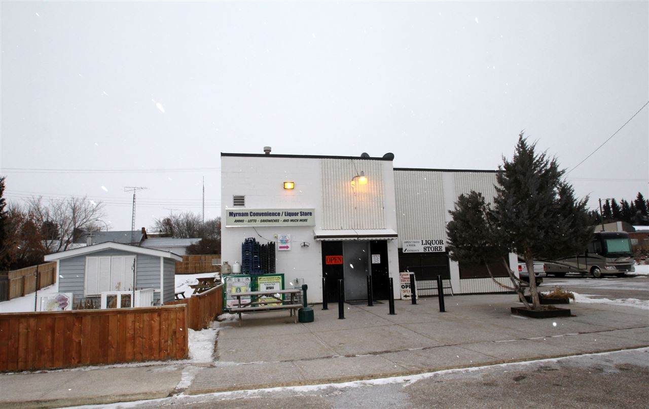 4815 50 Ave - Photo 1