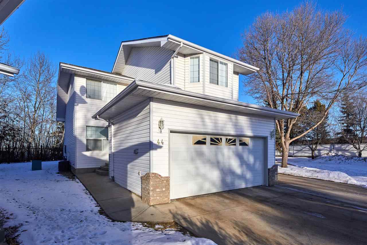 44 3 Poirier Avenue - Photo 1