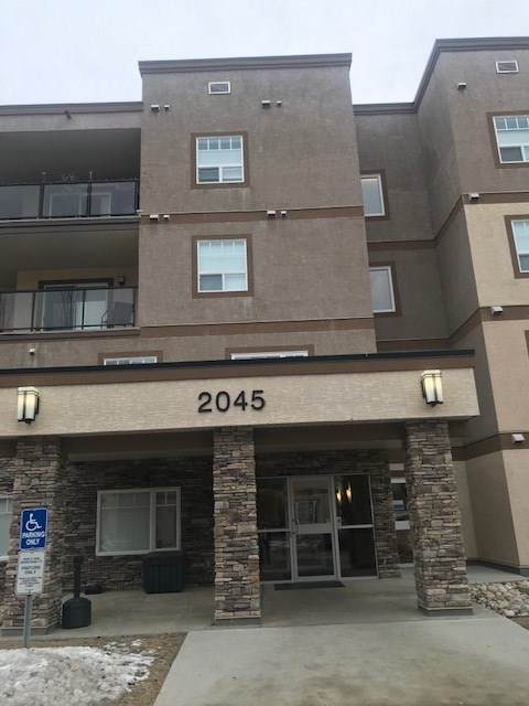 404 2045 Grantham Court - Photo 1