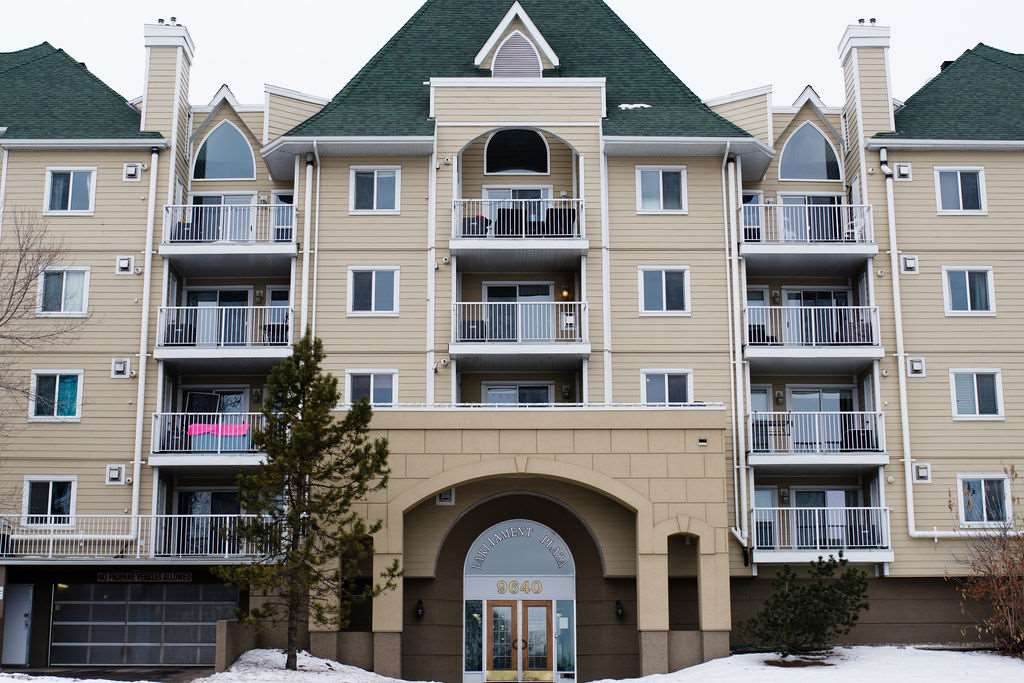 202 9640 105 Street - Photo 1