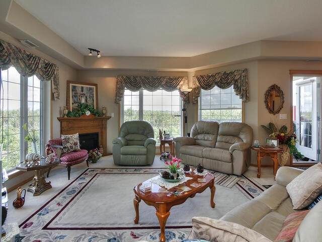 442 612 111 Street - Photo 1