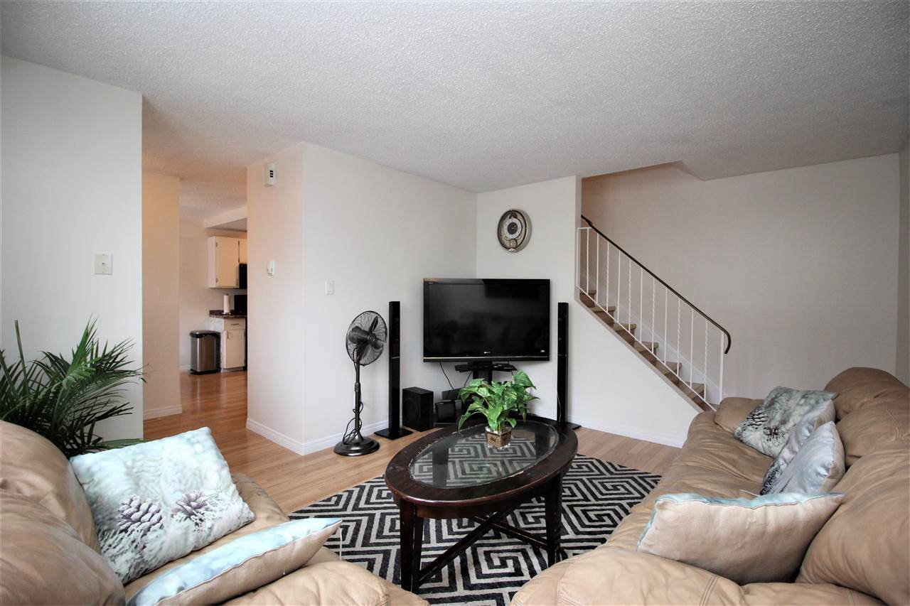 4C Clareview Village - Photo 1