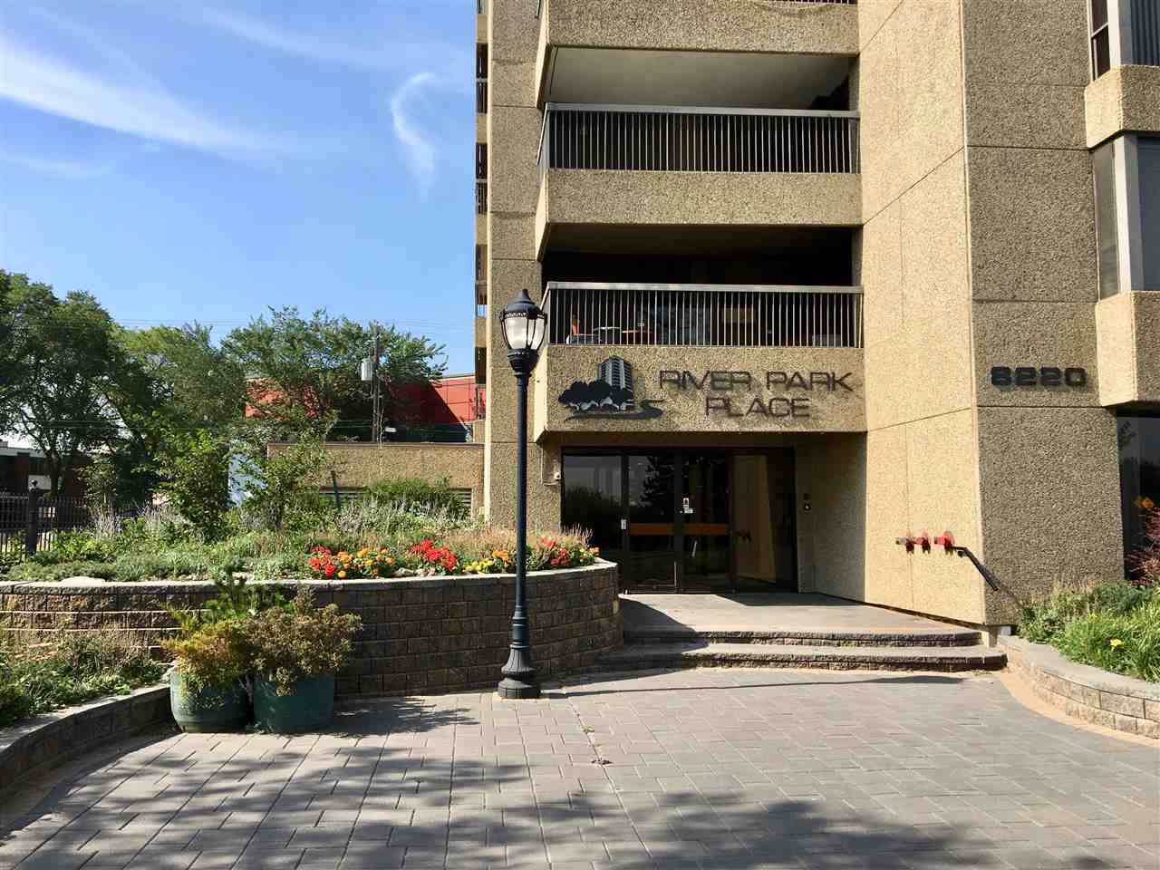 201 8220 Jasper Avenue - Photo 1