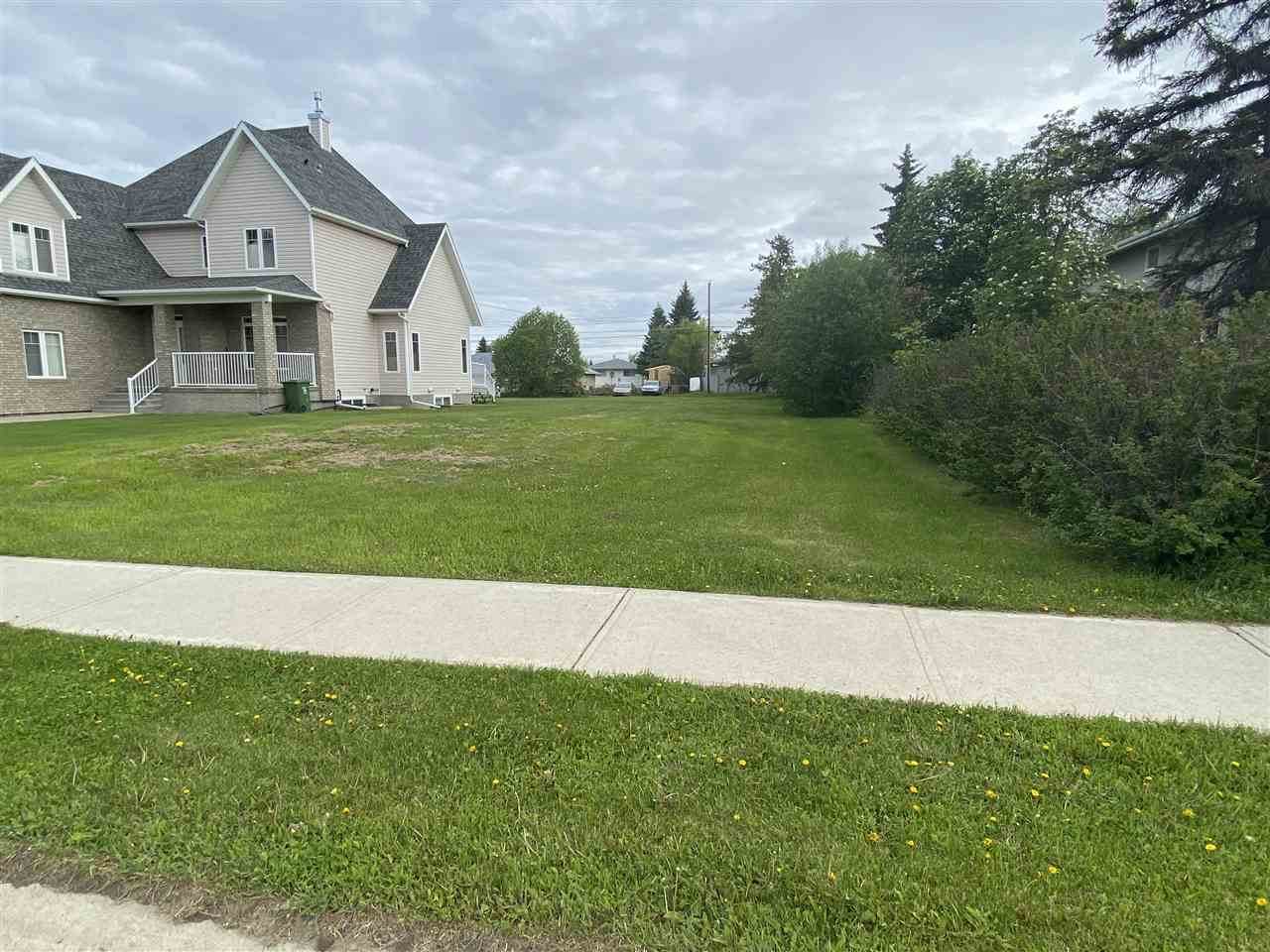 10728 102 Street - Photo 1