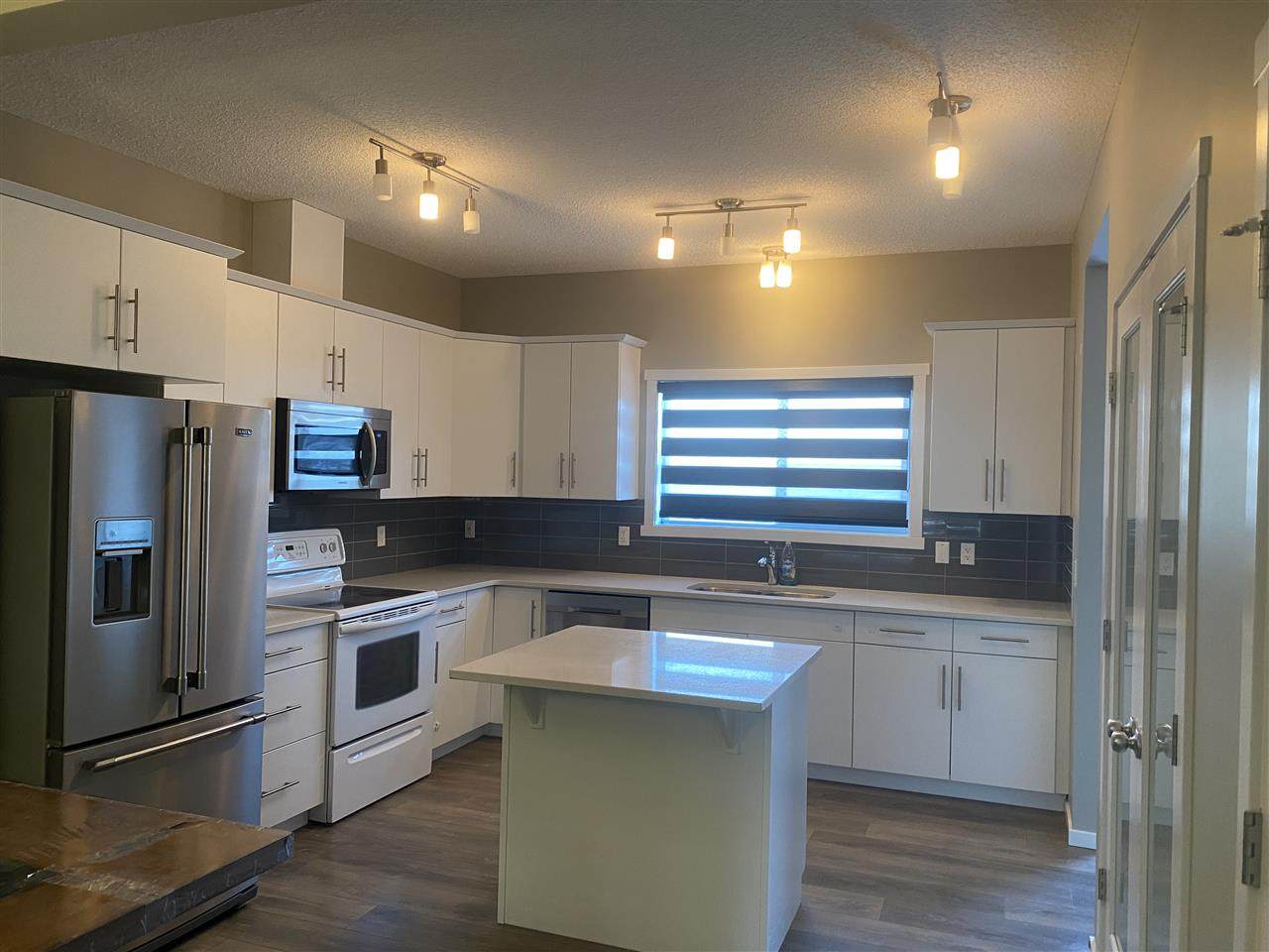 417 Orchards Boulevard - Photo 1