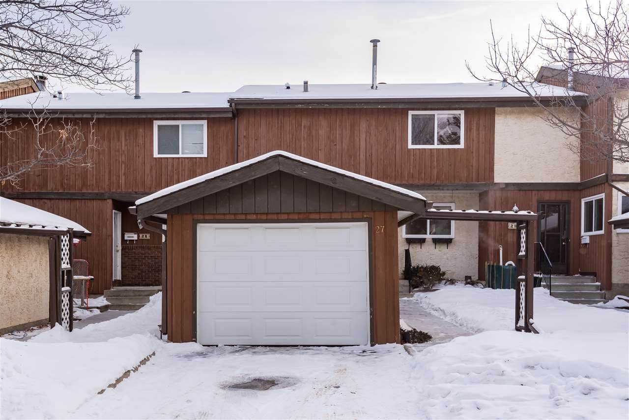 27 Forest Grove - Photo 1