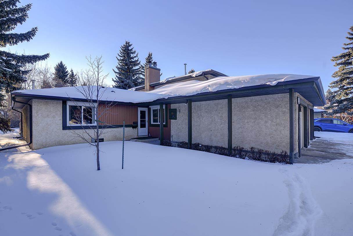 93 Forest Grove - Photo 1