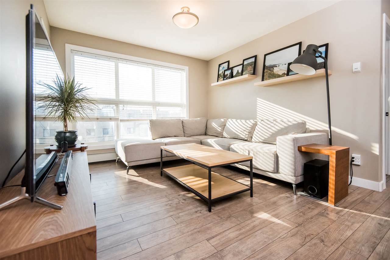 303 8515 99 Street - Photo 1