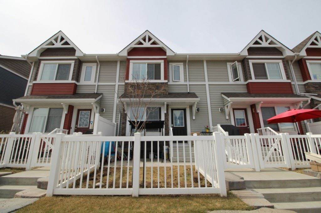 10 415 Clareview Road - Photo 1